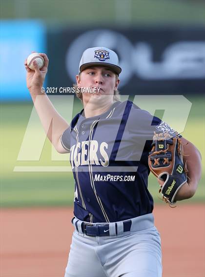 Thumbnail 1 in Ray vs St. David (AIA 1A Finals) photogallery.