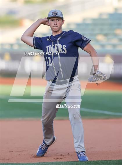 Thumbnail 2 in Ray vs St. David (AIA 1A Finals) photogallery.