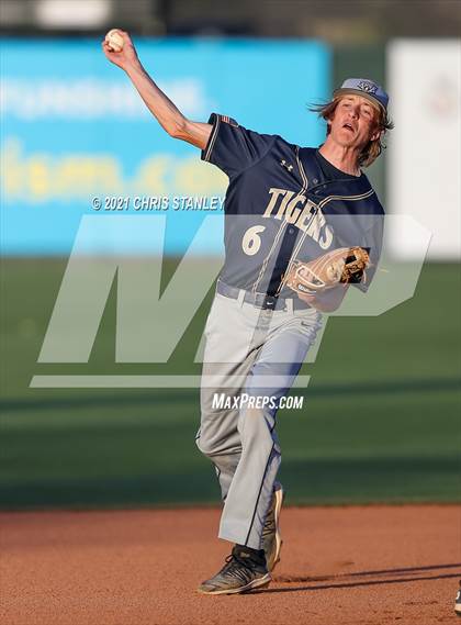 Thumbnail 1 in Ray vs St. David (AIA 1A Finals) photogallery.