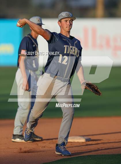 Thumbnail 1 in Ray vs St. David (AIA 1A Finals) photogallery.
