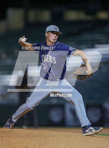 Thumbnail 2 in Ray vs St. David (AIA 1A Finals) photogallery.