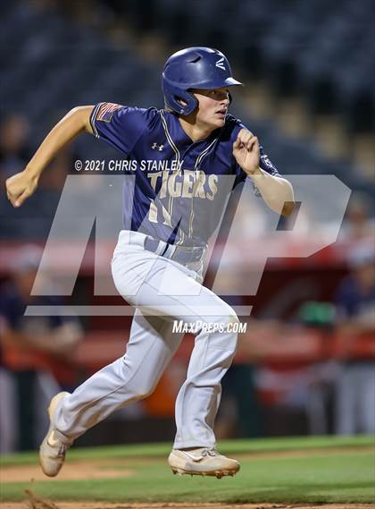 Thumbnail 3 in Ray vs St. David (AIA 1A Finals) photogallery.