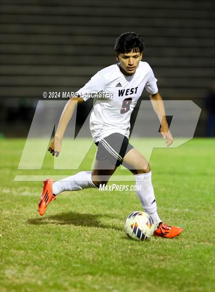Thumbnail 1 in West Cabarrus @ Myers Park (NCHSAA 4A Round 1) photogallery.