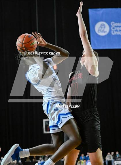 Thumbnail 1 in Mount Si vs. Curtis (WIAA 4A Round 4 State Playoff) photogallery.