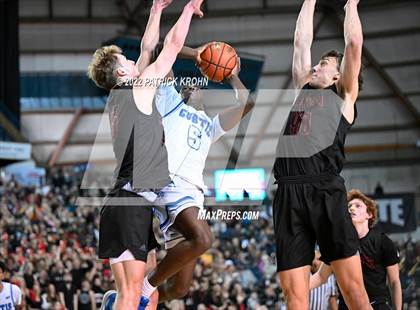 Thumbnail 1 in Mount Si vs. Curtis (WIAA 4A Round 4 State Playoff) photogallery.
