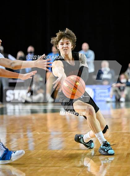 Thumbnail 2 in Mount Si vs. Curtis (WIAA 4A Round 4 State Playoff) photogallery.