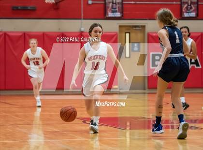 Thumbnail 3 in Tenino vs Seton Catholic (WIAA 1A District Playoff) photogallery.