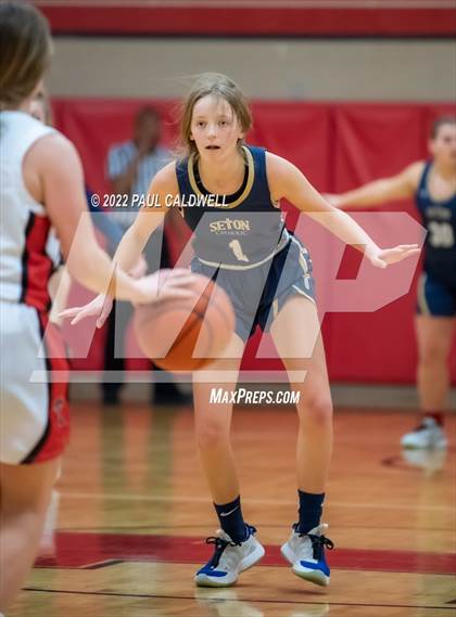 Thumbnail 3 in Tenino vs Seton Catholic (WIAA 1A District Playoff) photogallery.