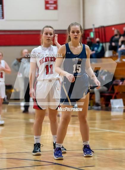 Thumbnail 3 in Tenino vs Seton Catholic (WIAA 1A District Playoff) photogallery.