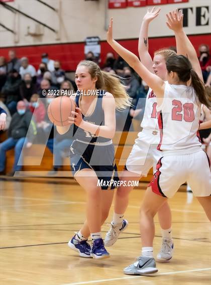 Thumbnail 1 in Tenino vs Seton Catholic (WIAA 1A District Playoff) photogallery.