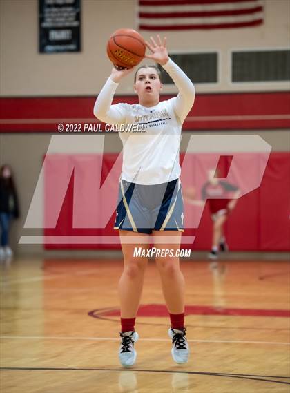 Thumbnail 3 in Tenino vs Seton Catholic (WIAA 1A District Playoff) photogallery.
