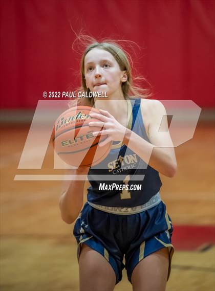 Thumbnail 3 in Tenino vs Seton Catholic (WIAA 1A District Playoff) photogallery.