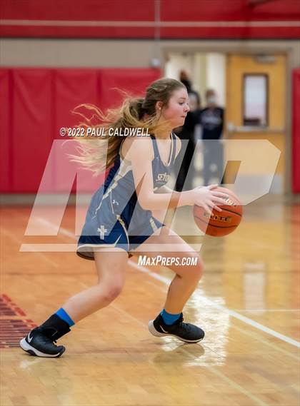 Thumbnail 2 in Tenino vs Seton Catholic (WIAA 1A District Playoff) photogallery.