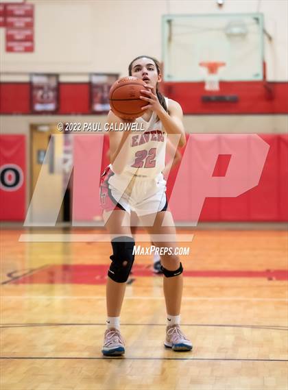 Thumbnail 2 in Tenino vs Seton Catholic (WIAA 1A District Playoff) photogallery.