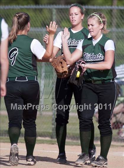 Thumbnail 1 in Swansboro vs. Eastern Randolph (NCHSAA 2A Semifinal) photogallery.
