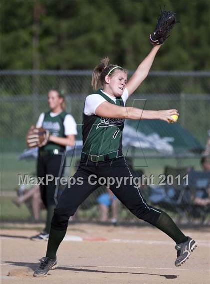 Thumbnail 3 in Swansboro vs. Eastern Randolph (NCHSAA 2A Semifinal) photogallery.