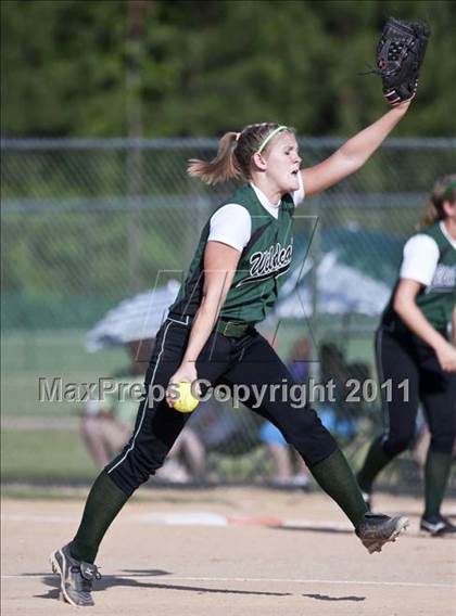 Thumbnail 2 in Swansboro vs. Eastern Randolph (NCHSAA 2A Semifinal) photogallery.