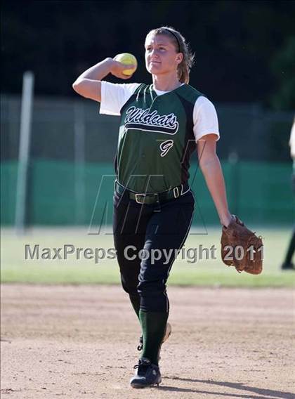 Thumbnail 1 in Swansboro vs. Eastern Randolph (NCHSAA 2A Semifinal) photogallery.
