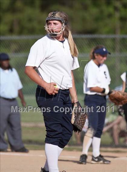 Thumbnail 3 in Swansboro vs. Eastern Randolph (NCHSAA 2A Semifinal) photogallery.