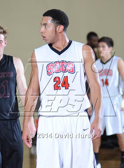 Thumbnail 2 in Albert Einstein Academy vs. Santa Clarita Christian photogallery.