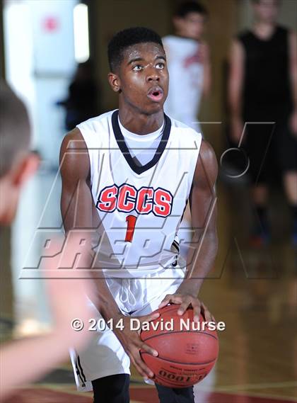 Thumbnail 3 in Albert Einstein Academy vs. Santa Clarita Christian photogallery.