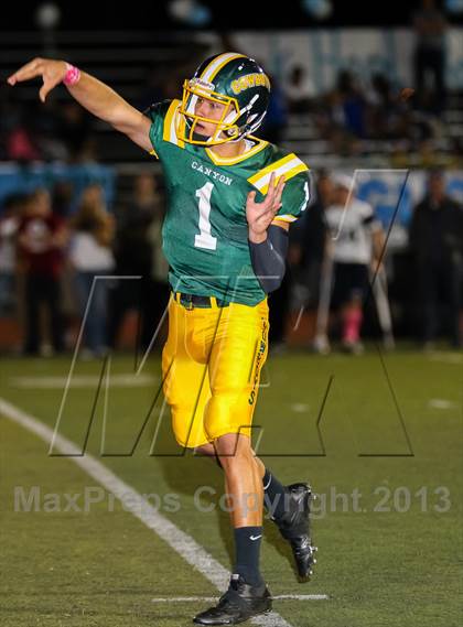 Thumbnail 3 in Saugus @ Canyon photogallery.