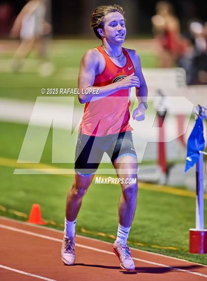 Thumbnail 2 in Eagle No Tax Relays (1600M) photogallery.