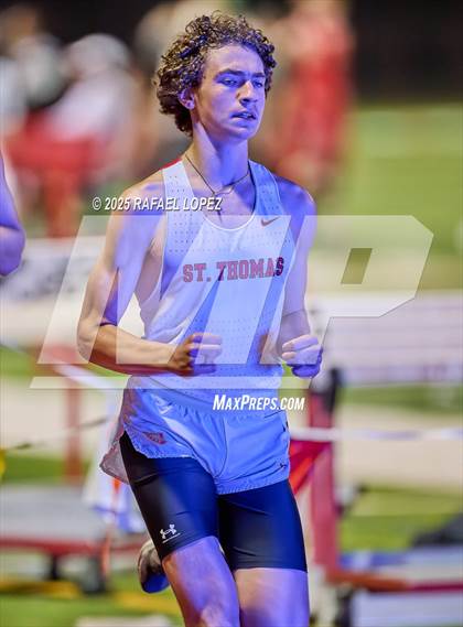 Thumbnail 1 in Eagle No Tax Relays (1600M) photogallery.