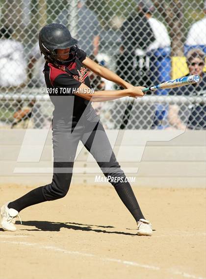 Thumbnail 2 in Ponderosa vs Evergreen (CHSAA 4A Region 6 Playoffs) photogallery.