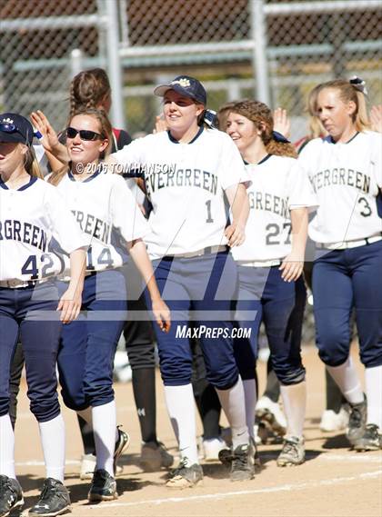 Thumbnail 3 in Ponderosa vs Evergreen (CHSAA 4A Region 6 Playoffs) photogallery.