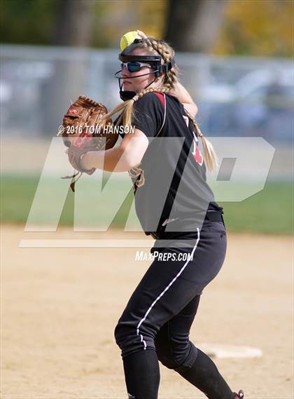 Thumbnail 2 in Ponderosa vs Evergreen (CHSAA 4A Region 6 Playoffs) photogallery.