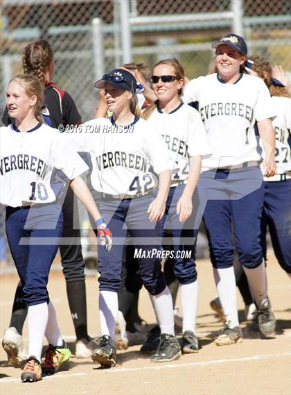 Thumbnail 2 in Ponderosa vs Evergreen (CHSAA 4A Region 6 Playoffs) photogallery.