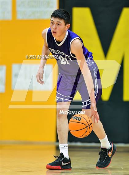 Thumbnail 2 in Mineral County vs. Yerington (Serpent Classic) photogallery.