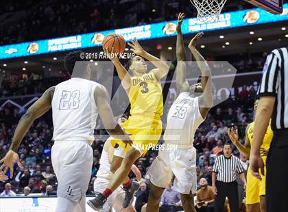 Thumbnail 3 in Oak Hill Academy vs  La Lumiere (Bass Pro Shop Tournament of Champions) photogallery.