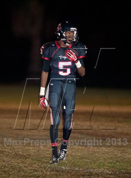 Thumbnail 3 in Mater Dei Catholic @ Castle Park photogallery.