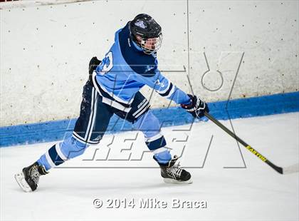 Thumbnail 1 in Franklin vs Bishop Hendricken (Mount St. Charles Holiday Face-Off) photogallery.