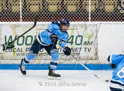 Thumbnail 1 in Franklin vs Bishop Hendricken (Mount St. Charles Holiday Face-Off) photogallery.