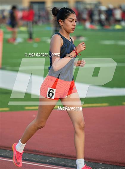 Thumbnail 1 in Panther Relays (1600M) photogallery.