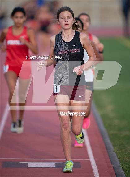 Thumbnail 2 in Panther Relays (1600M) photogallery.