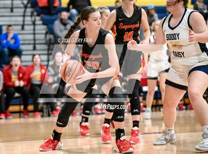 Thumbnail 3 in Sequoyah @ Soddy Daisy( Region 3-3A semifinals) photogallery.
