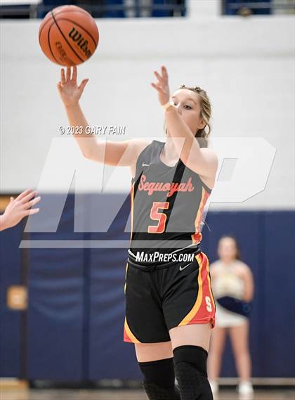 Thumbnail 3 in Sequoyah @ Soddy Daisy( Region 3-3A semifinals) photogallery.