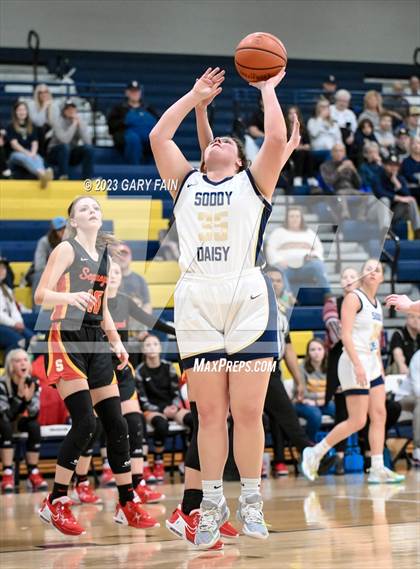 Thumbnail 2 in Sequoyah @ Soddy Daisy( Region 3-3A semifinals) photogallery.