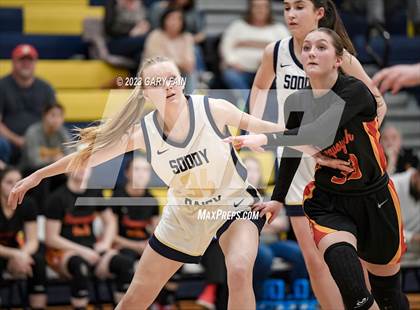 Thumbnail 3 in Sequoyah @ Soddy Daisy( Region 3-3A semifinals) photogallery.