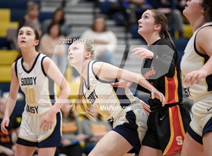 Thumbnail 1 in Sequoyah @ Soddy Daisy( Region 3-3A semifinals) photogallery.