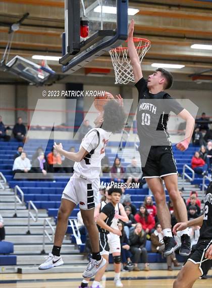Thumbnail 2 in North Kitsap @ Sammamish  (Opening Round) photogallery.