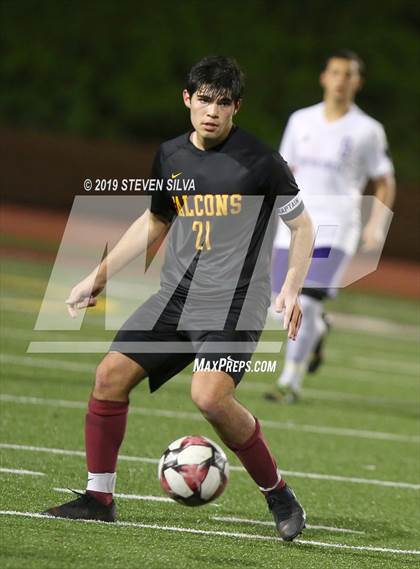 Thumbnail 2 in Cathedral vs. Torrey Pines (CIF SoCal Regional D1 Semifinal) photogallery.