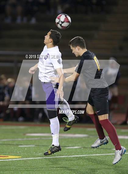 Thumbnail 1 in Cathedral vs. Torrey Pines (CIF SoCal Regional D1 Semifinal) photogallery.