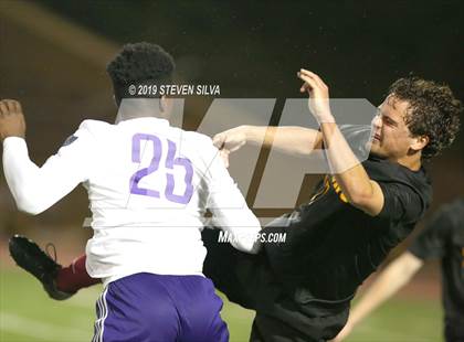 Thumbnail 2 in Cathedral vs. Torrey Pines (CIF SoCal Regional D1 Semifinal) photogallery.