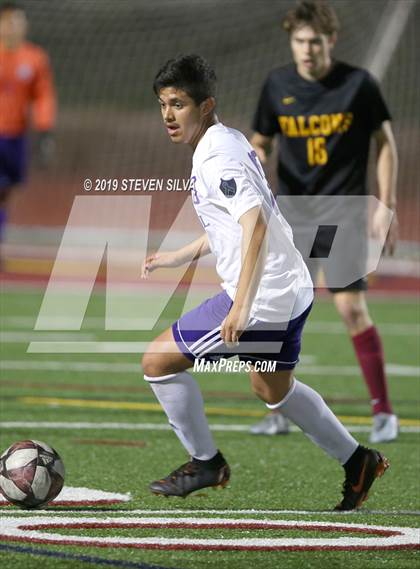 Thumbnail 3 in Cathedral vs. Torrey Pines (CIF SoCal Regional D1 Semifinal) photogallery.