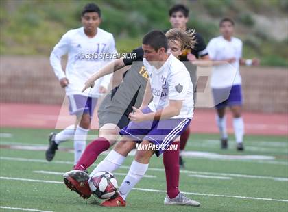 Thumbnail 2 in Cathedral vs. Torrey Pines (CIF SoCal Regional D1 Semifinal) photogallery.